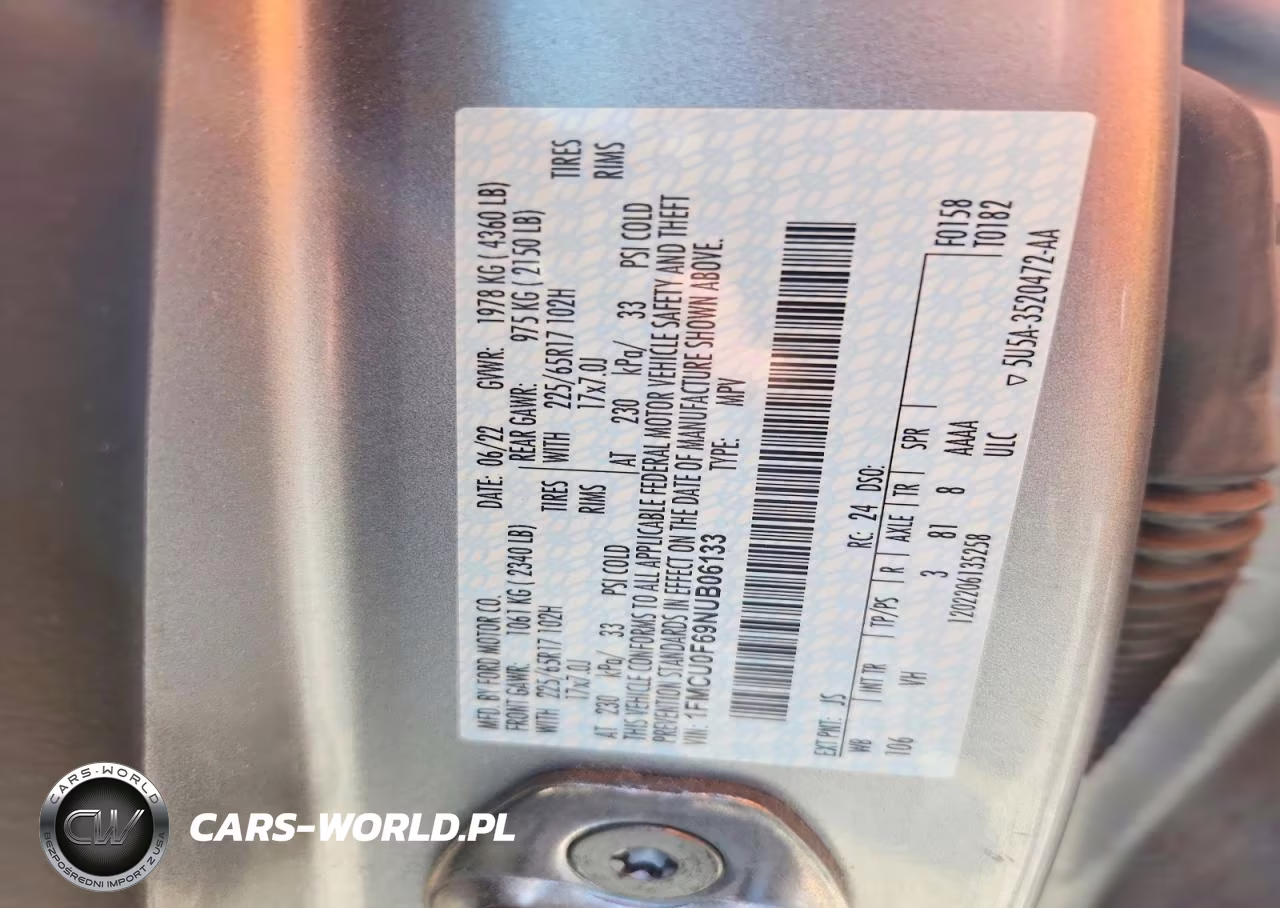 2022 Ford Escape VIN:1FMCU0F69NUB06133 - 13