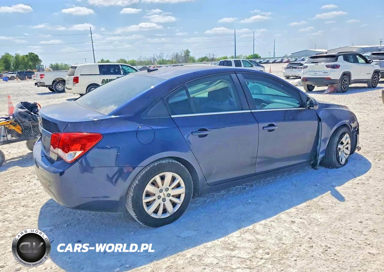 2011 Chevrolet Cruze Ls VIN:1G1PC5SH9B7184573 - 3