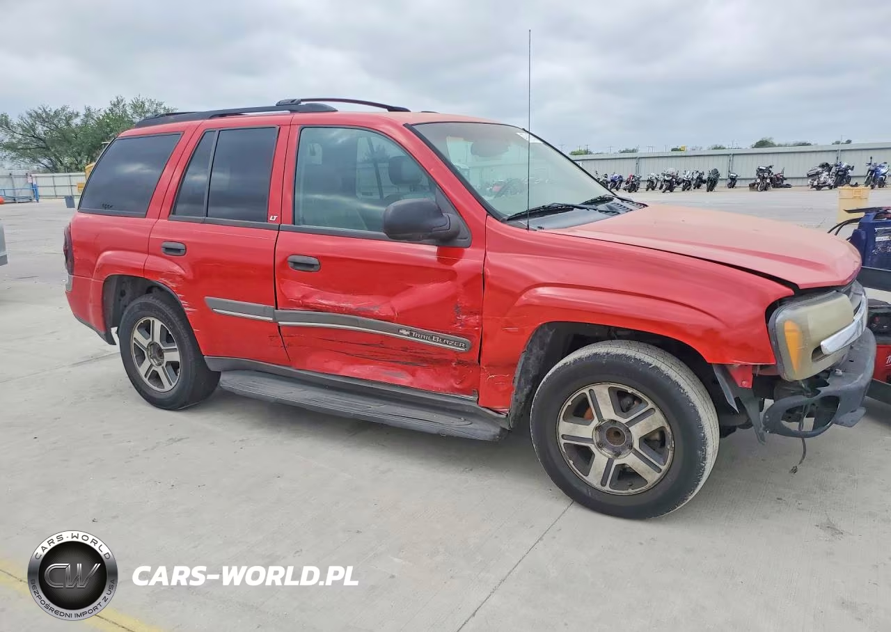 2002 Chevrolet Trailblazer VIN:1GNDS13S522130563 - 4