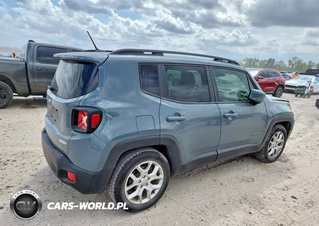 2017 Jeep Renegade Latitude VIN:ZACCJABB8HPF06275 - 3