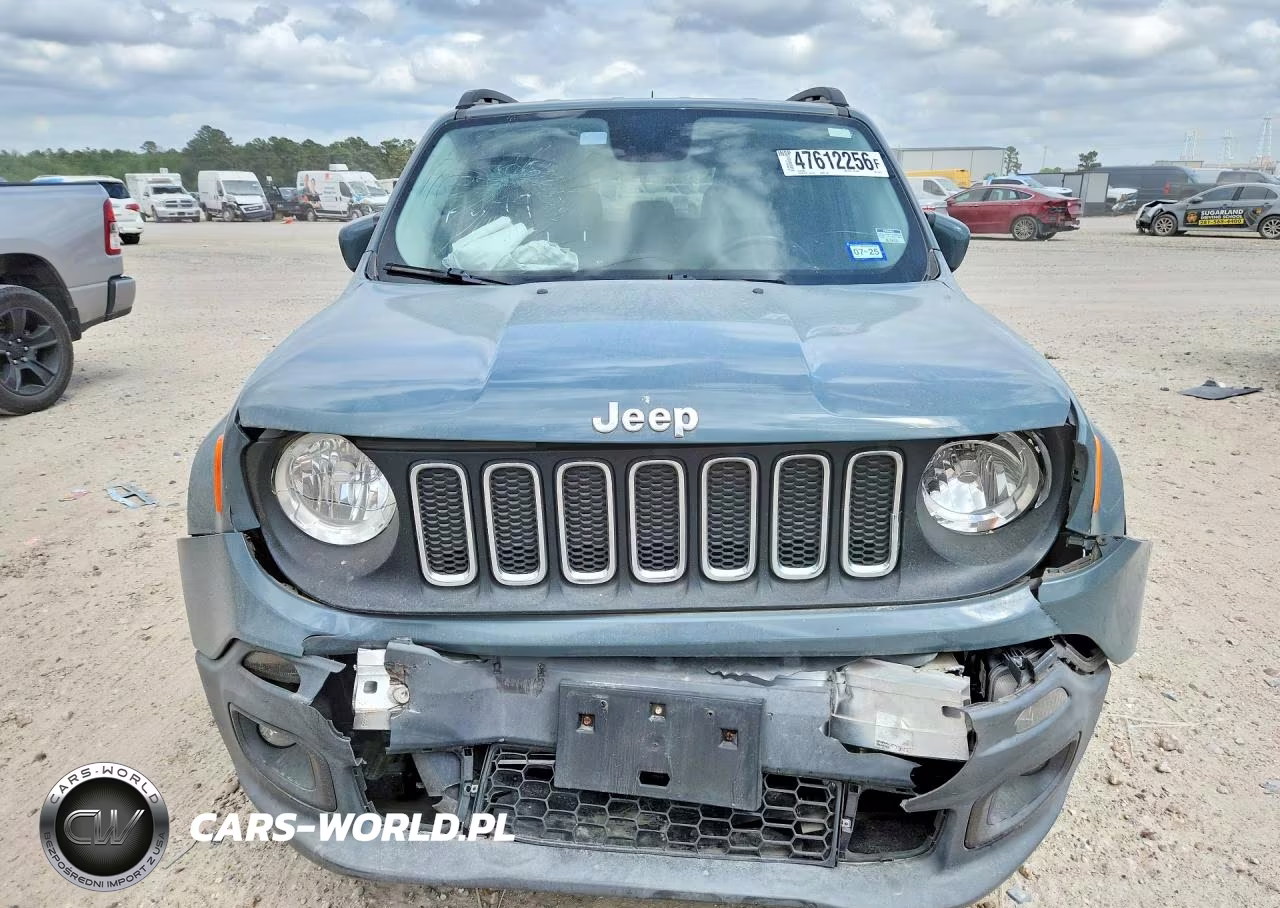 2017 Jeep Renegade Latitude VIN:ZACCJABB8HPF06275 - 5
