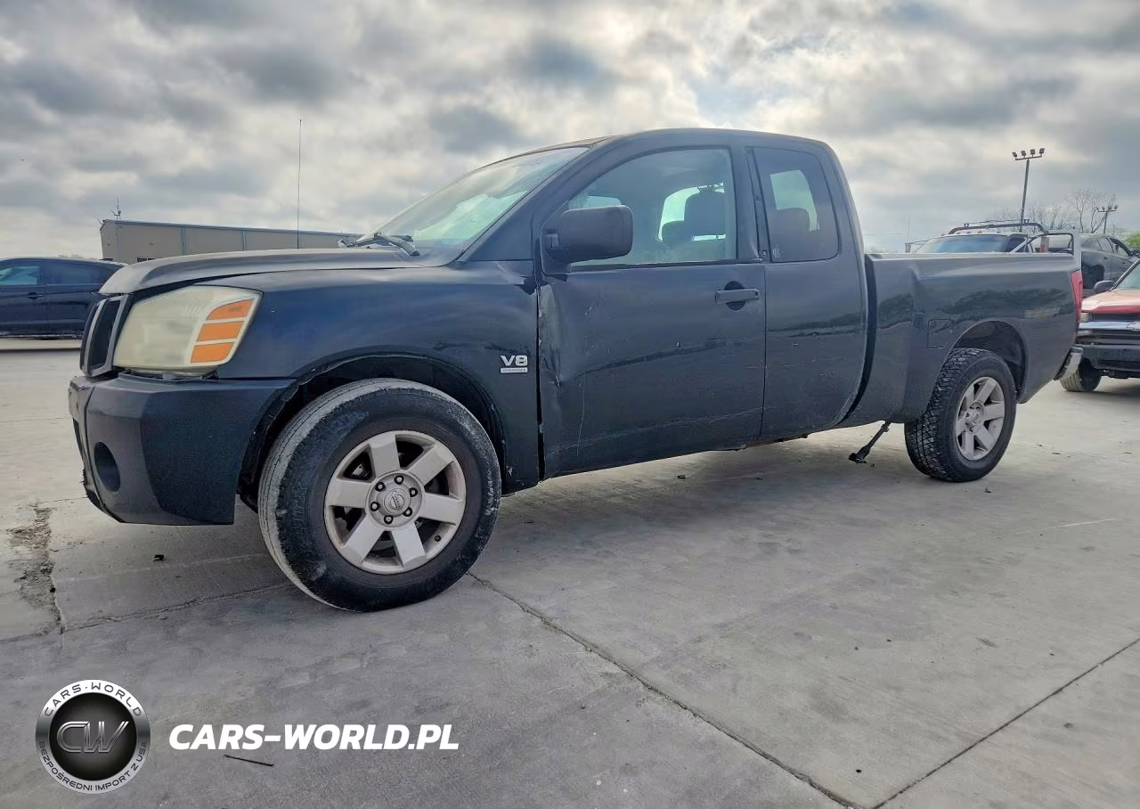 2004 Nissan Titan Xe
