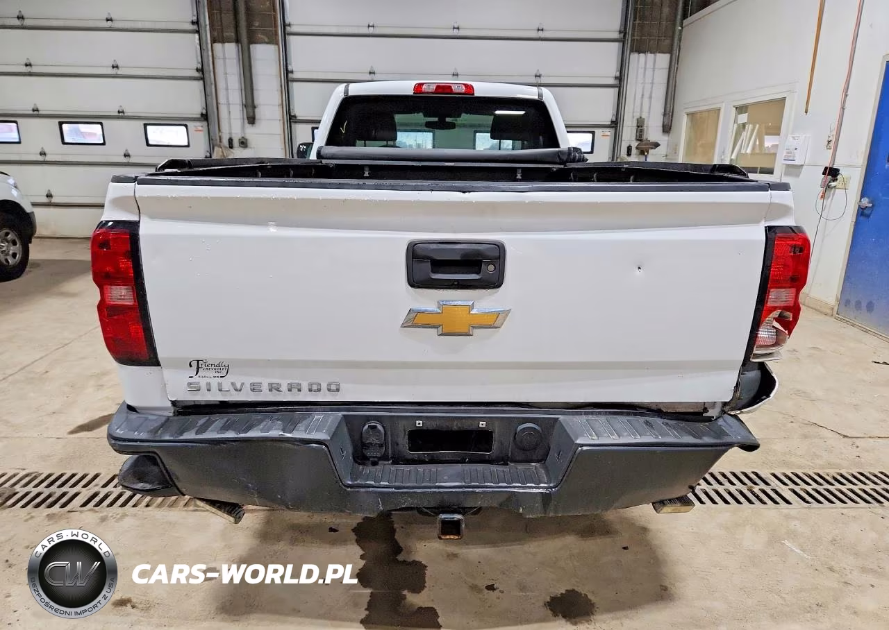 2018 Chevrolet Silverado K1500 VIN:1GCNKNEC8JZ303217 - 6