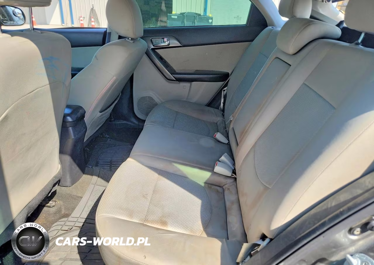 2013 Kia Forte VIN:KNAFU5A23D5656016 - 10