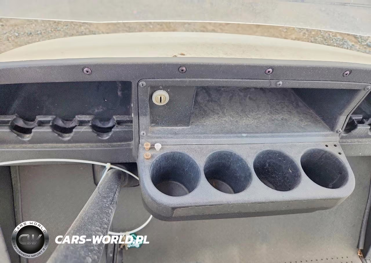 2016 Ezgo Golf Cart VIN:3100932 - 8