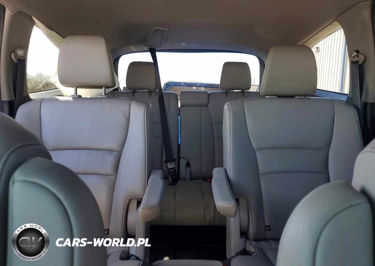 2021 Honda Pilot Touring VIN:5FNYF6H64MB034043 - 10