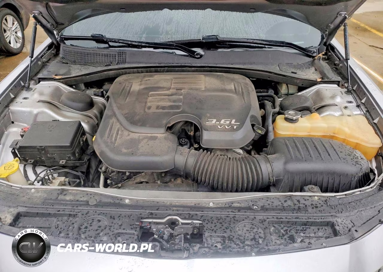 2016 Chrysler 300C VIN:2C3CCAKG4GH170716 - 11