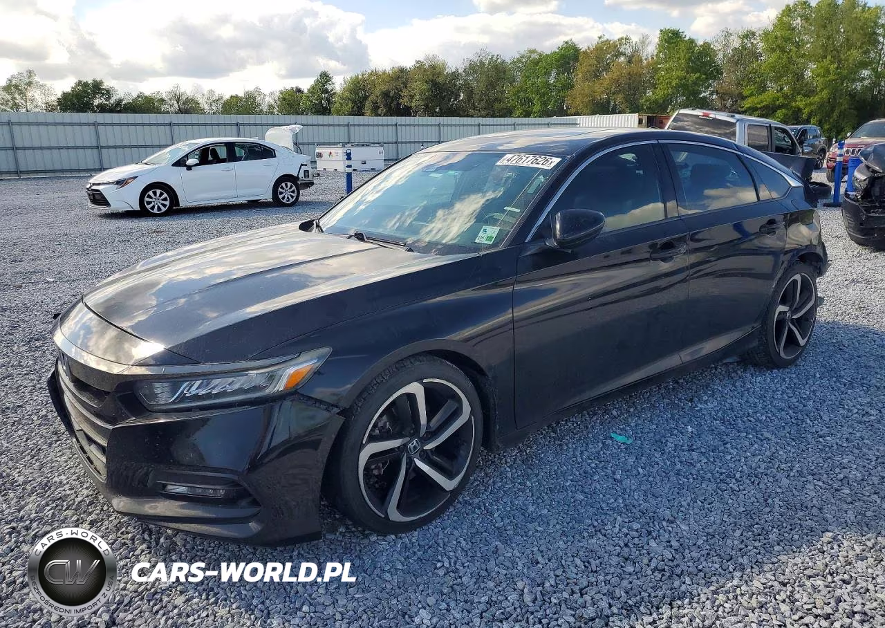 2018 Honda Accord Sport VIN:1HGCV2F39JA013533 - 1