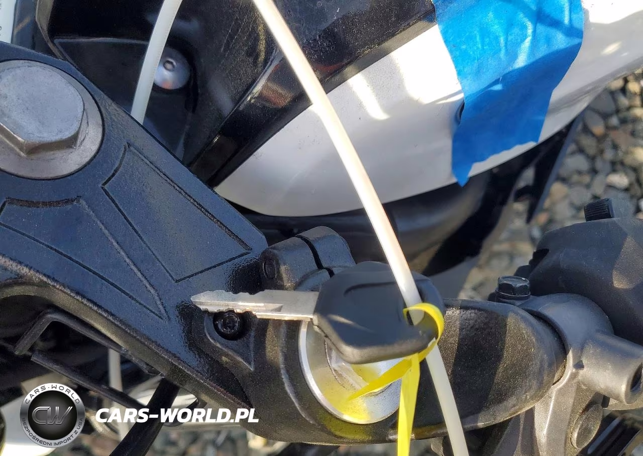 2016 Yamaha Yzfr3 VIN:MH3RH06Y6GK010416 - 8