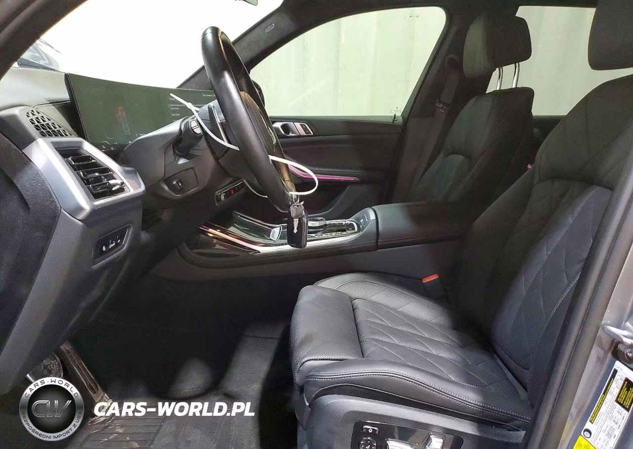 2024 BMW X7 xDrive40I VIN:5UX23EM04R9S40456 - 7
