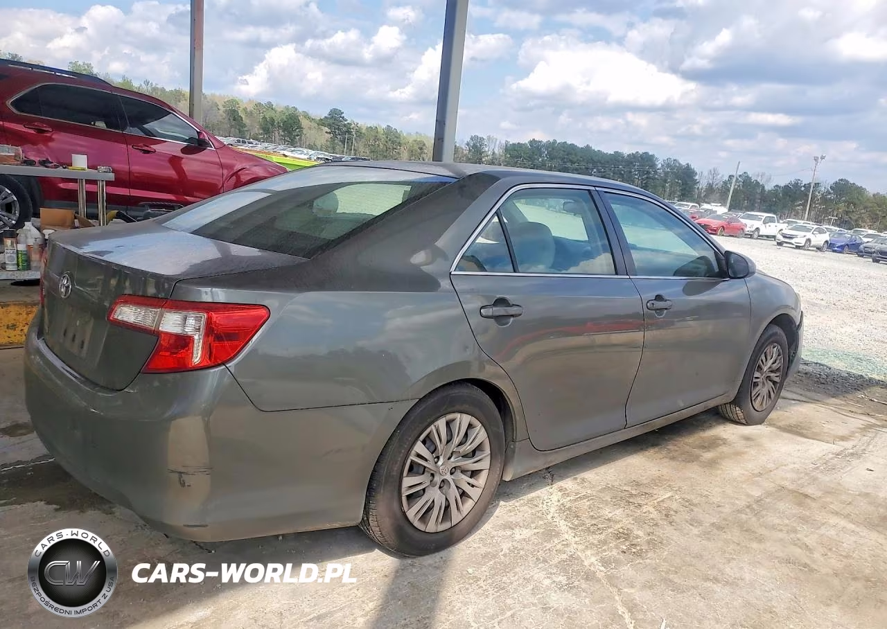 2012 Toyota Camry L VIN:4T4BF1FK0CR182187 - 3