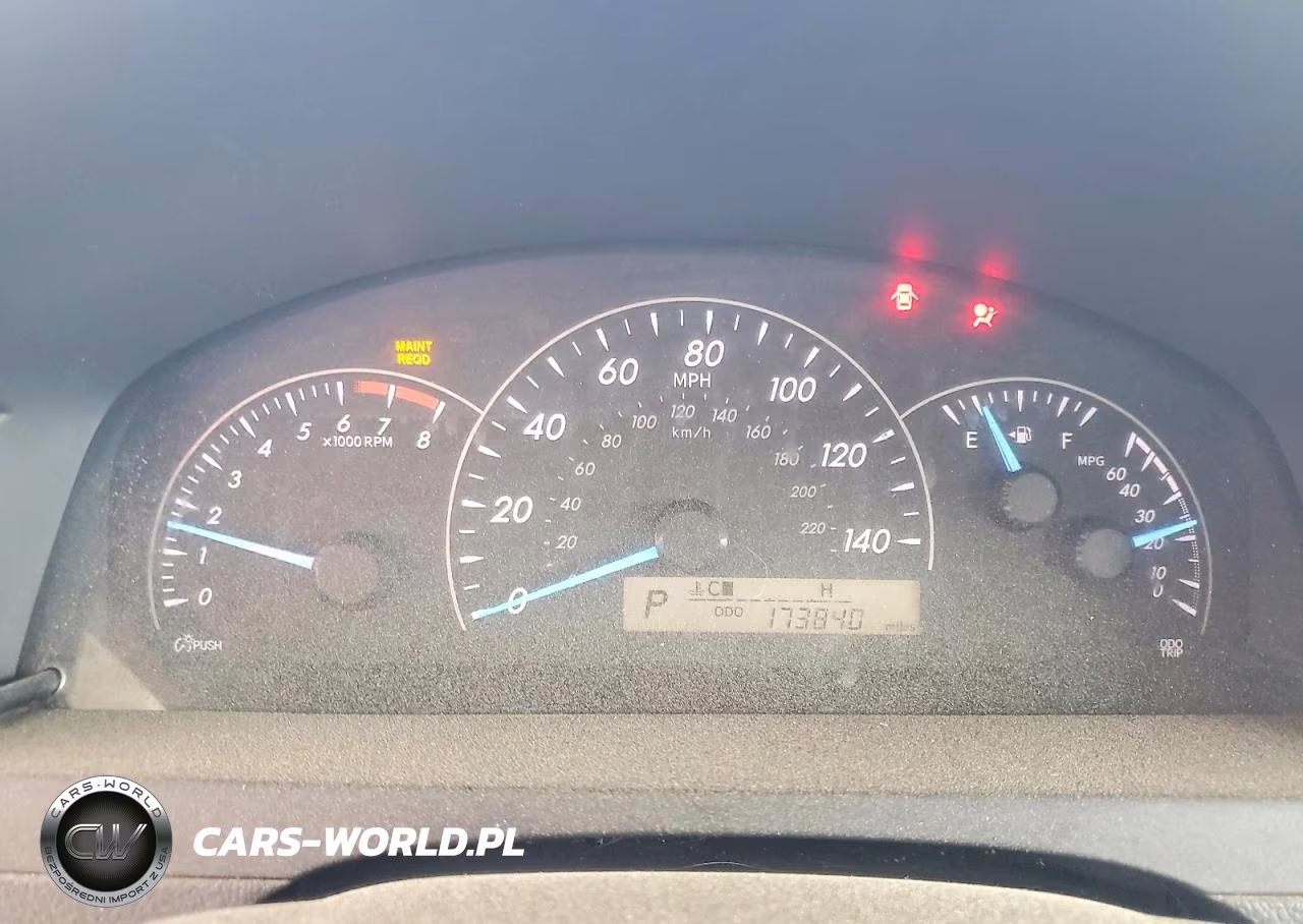 2012 Toyota Camry L VIN:4T4BF1FK0CR182187 - 9