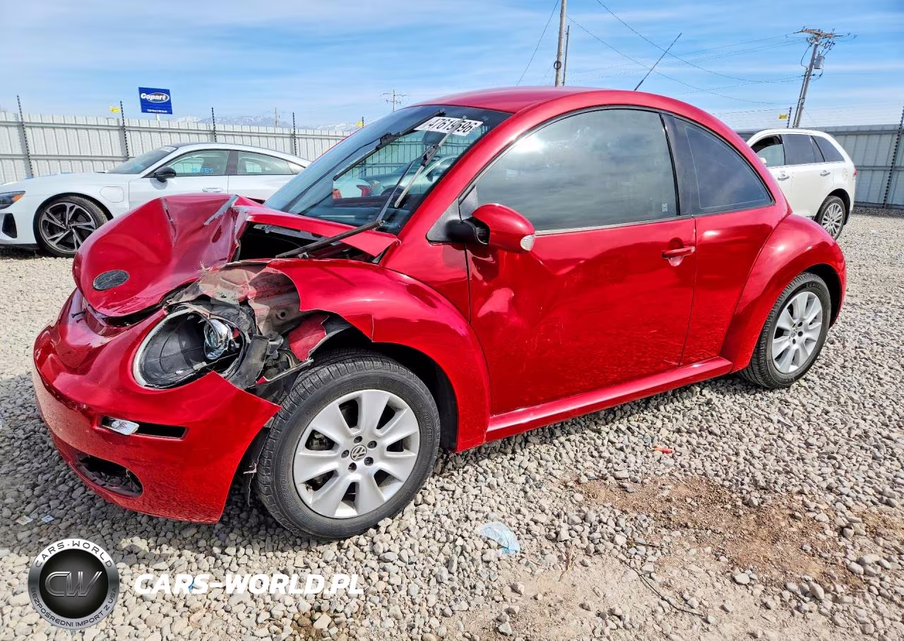 2009 Volkswagen New Beetle S