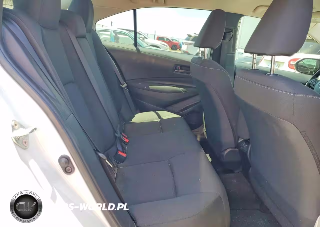 2025 Toyota Corolla Le VIN:JTDB4MEE3S3030832 - 10