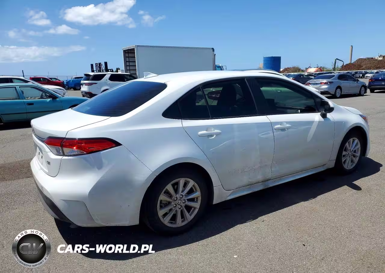 2025 Toyota Corolla Le VIN:JTDB4MEE3S3030832 - 3