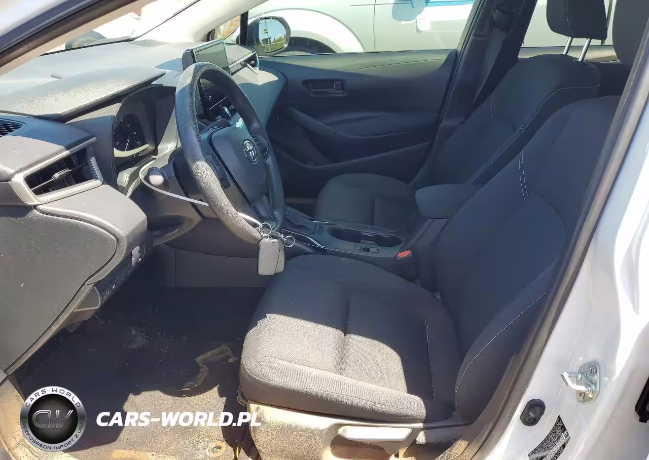 2025 Toyota Corolla Le VIN:JTDB4MEE3S3030832 - 7