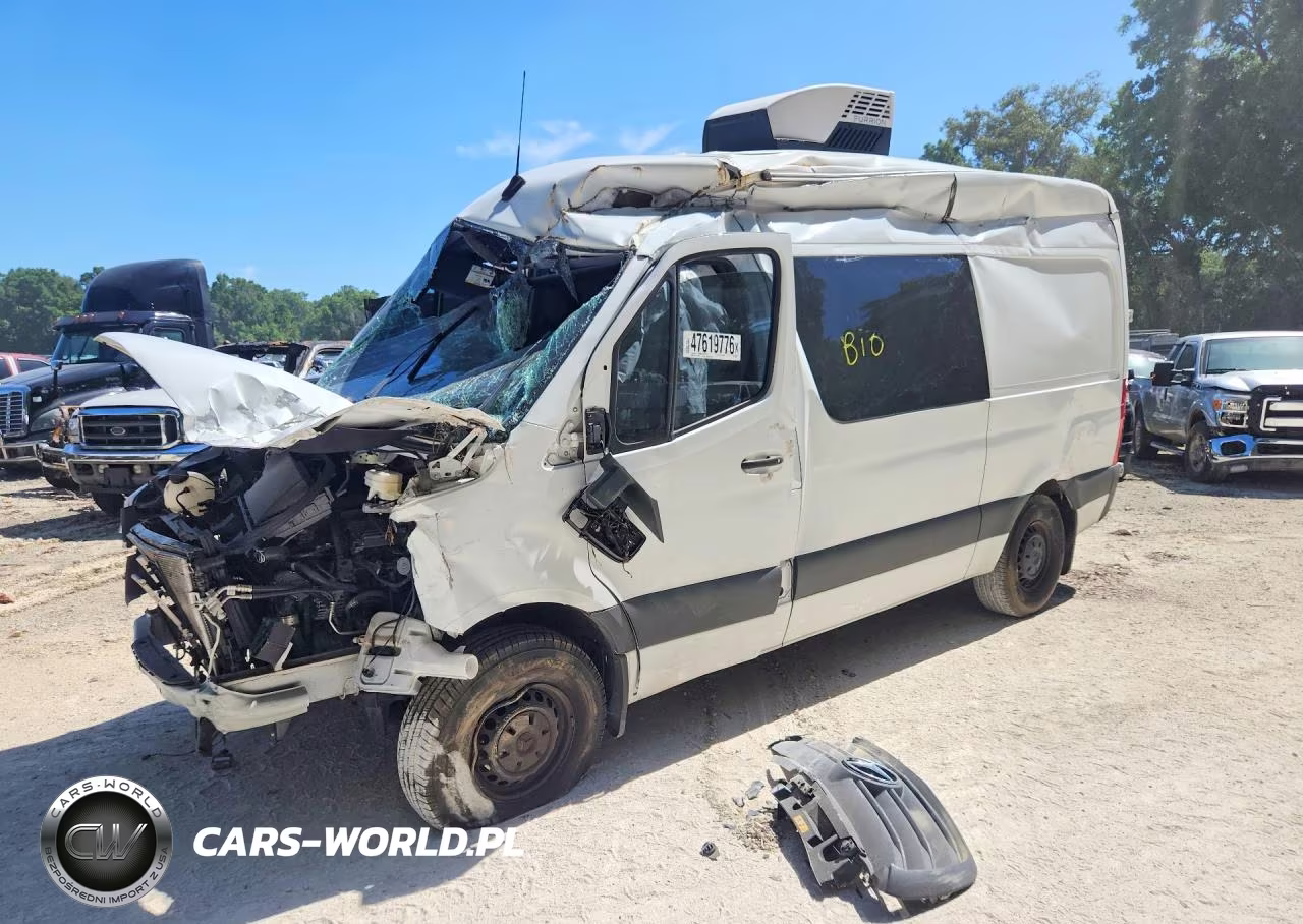 2023 Mercedes-Benz Sprinter 2500