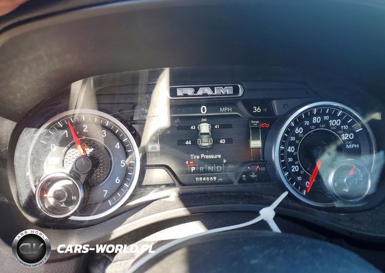 2019 Ram 1500 Big Horn VIN:1C6RRFFGXKN862627 - 9