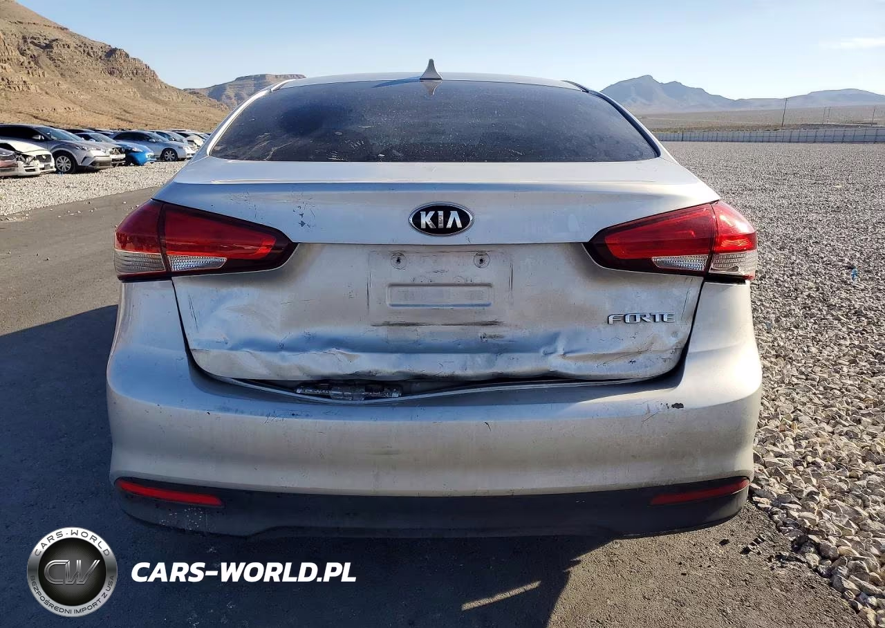 2017 Kia Forte 5 Ex Automatic VIN:3KPFK4A71HE038301 - 6