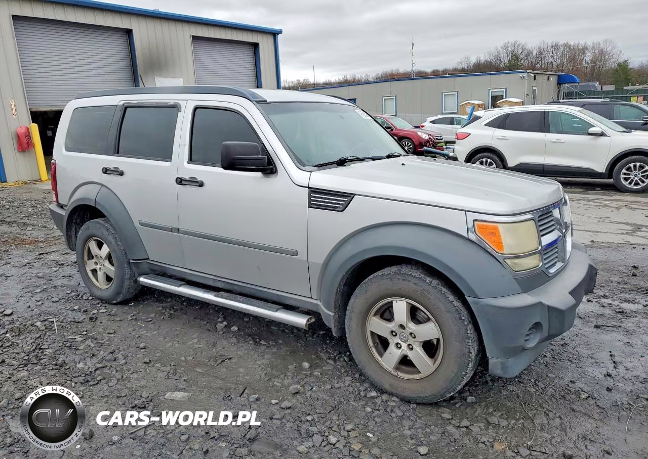 2008 Dodge Nitro Sxt VIN:1D8GU28K28W214826 - 4