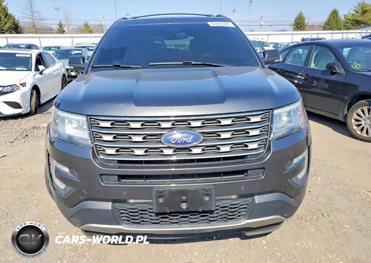 2016 Ford Explorer Xlt VIN:1FM5K8D86GGB25127 - 5