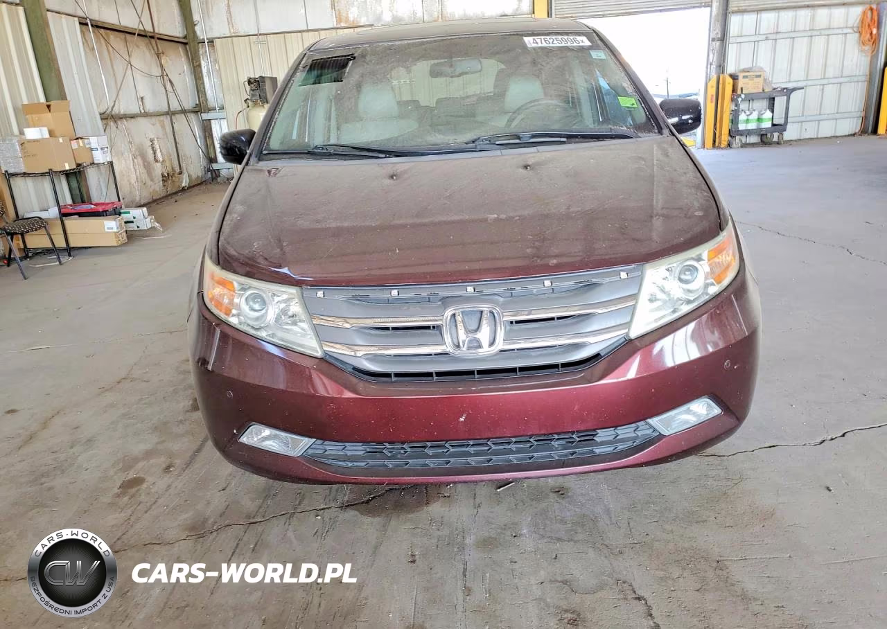 2013 Honda Odyssey Touring VIN:5FNRL5H99DB011598 - 5