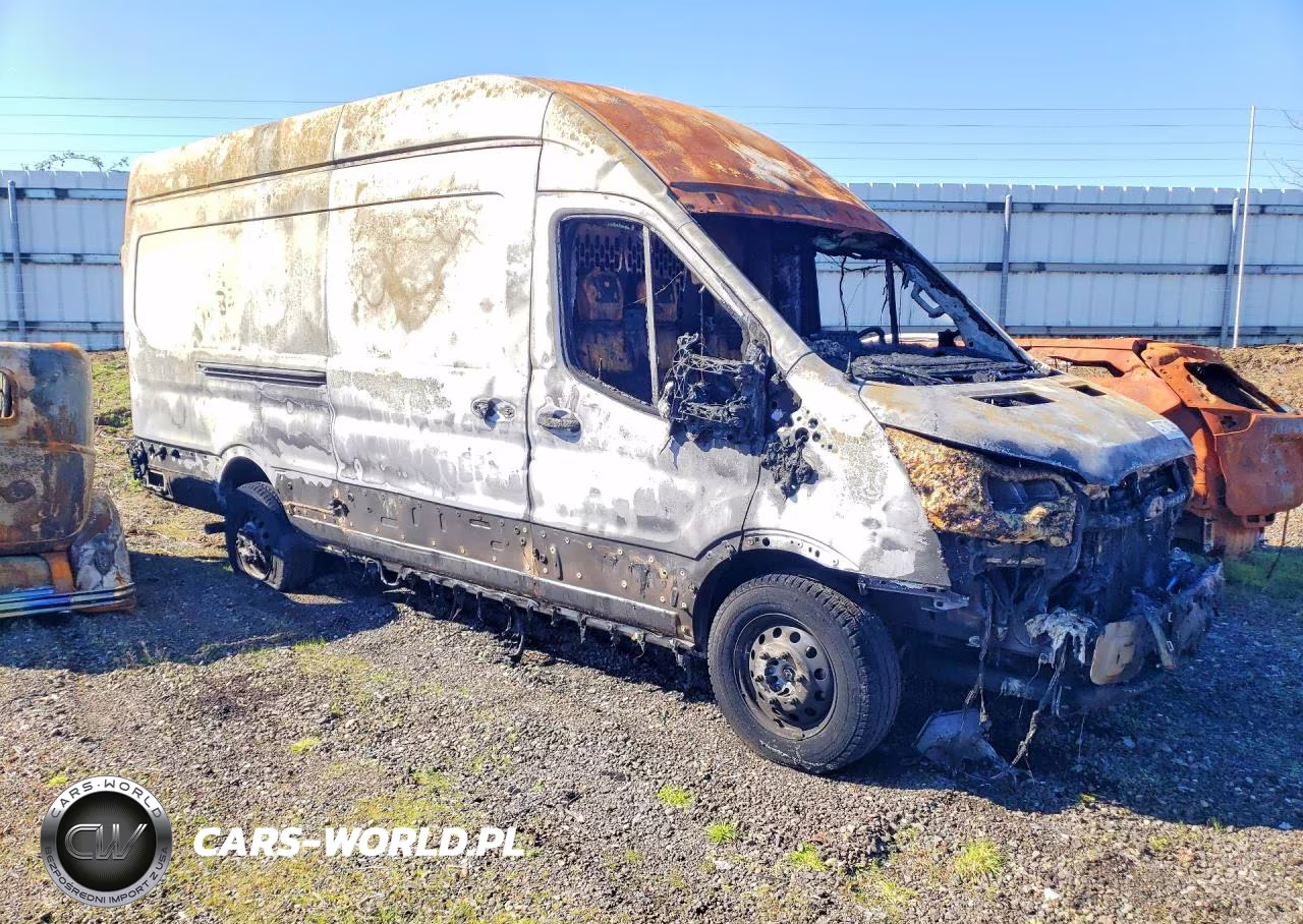 2024 Ford Transit T-350 VIN:1FTBW3UG0RKA61141 - 4