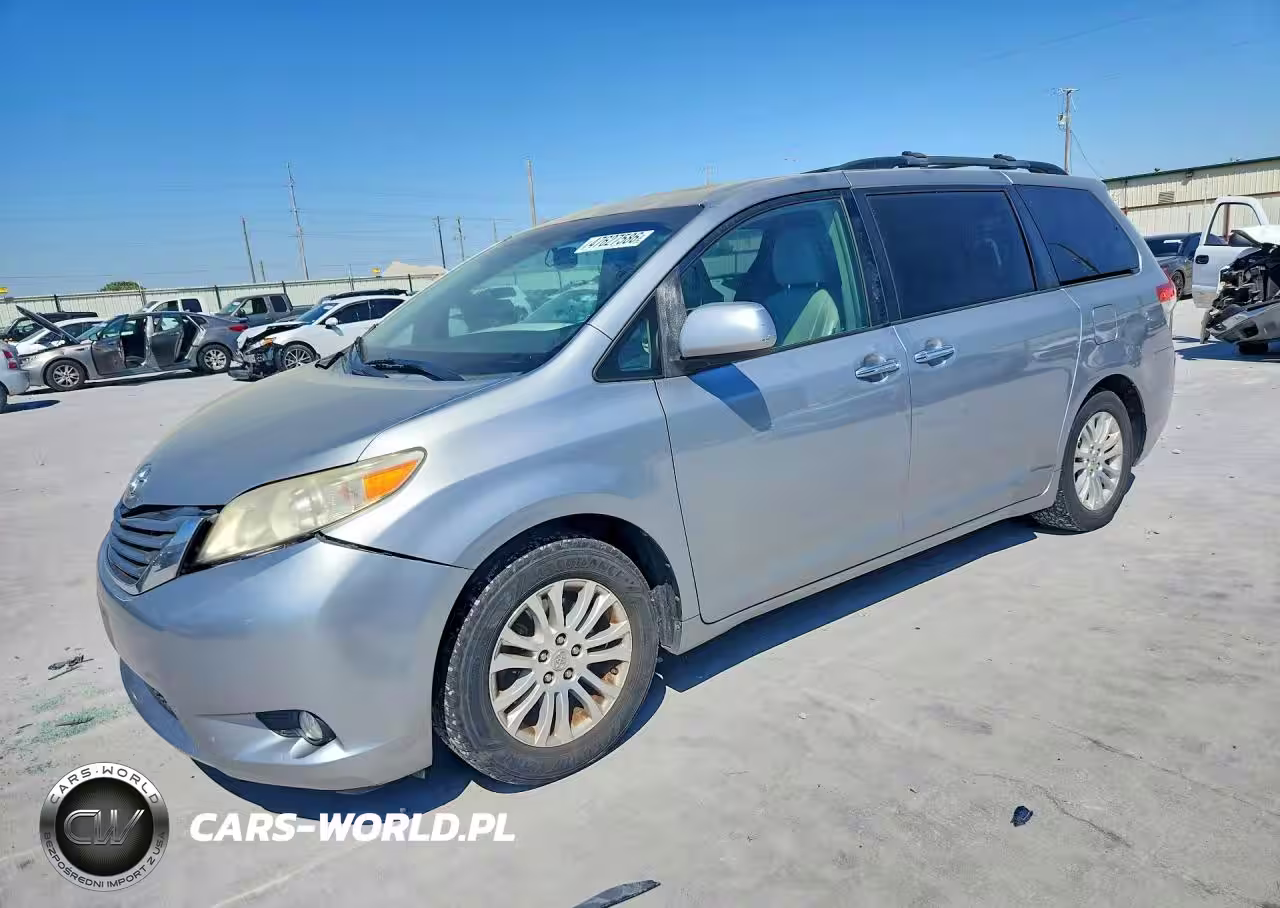 2011 Toyota Sienna Xle 8-Passenger