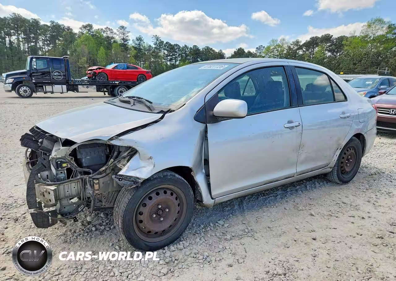 2010 Toyota Yaris Base