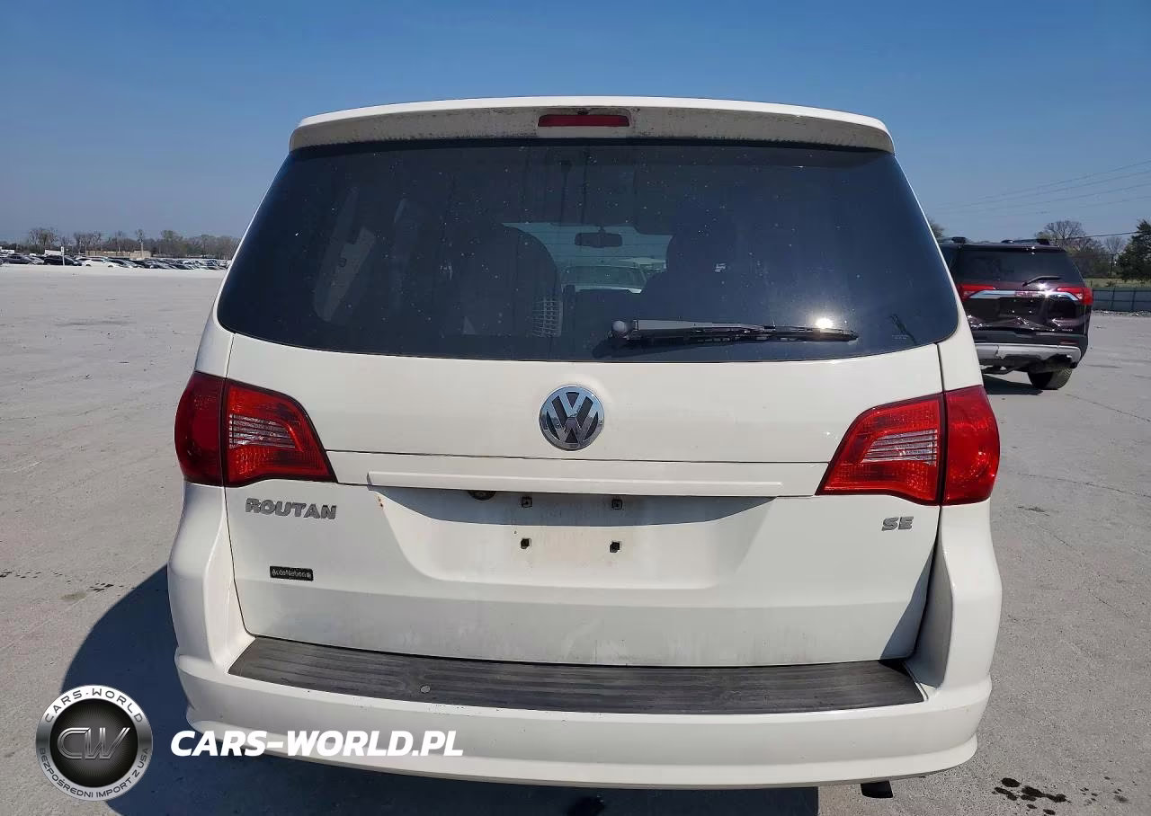 2010 Volkswagen Routan Se VIN:2V4RW3D1XAR246044 - 6