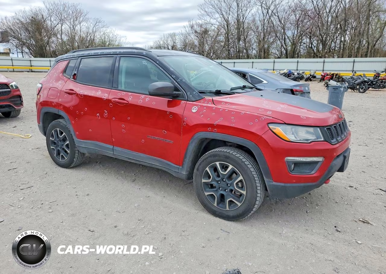 2020 Jeep Compass Trailhawk VIN:3C4NJDDB5LT220912 - 4