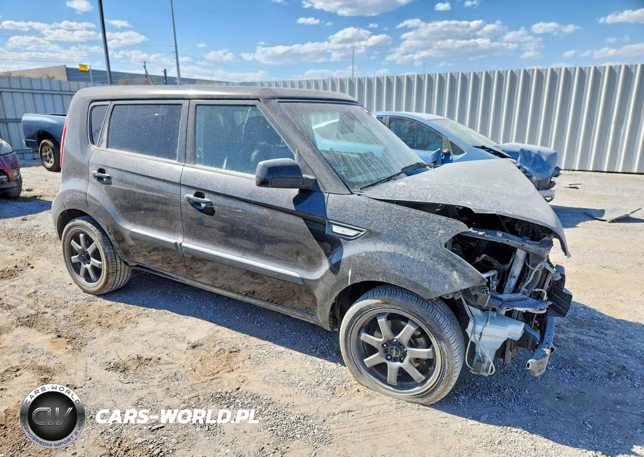 2012 Kia Soul Base VIN:KNDJT2A54C7748747 - 4