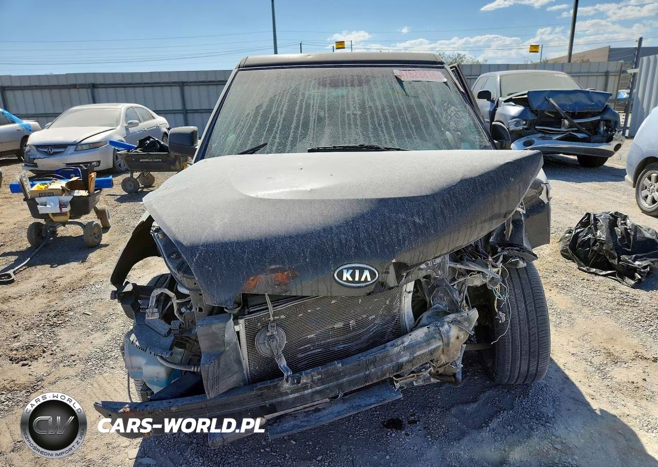 2012 Kia Soul Base VIN:KNDJT2A54C7748747 - 5
