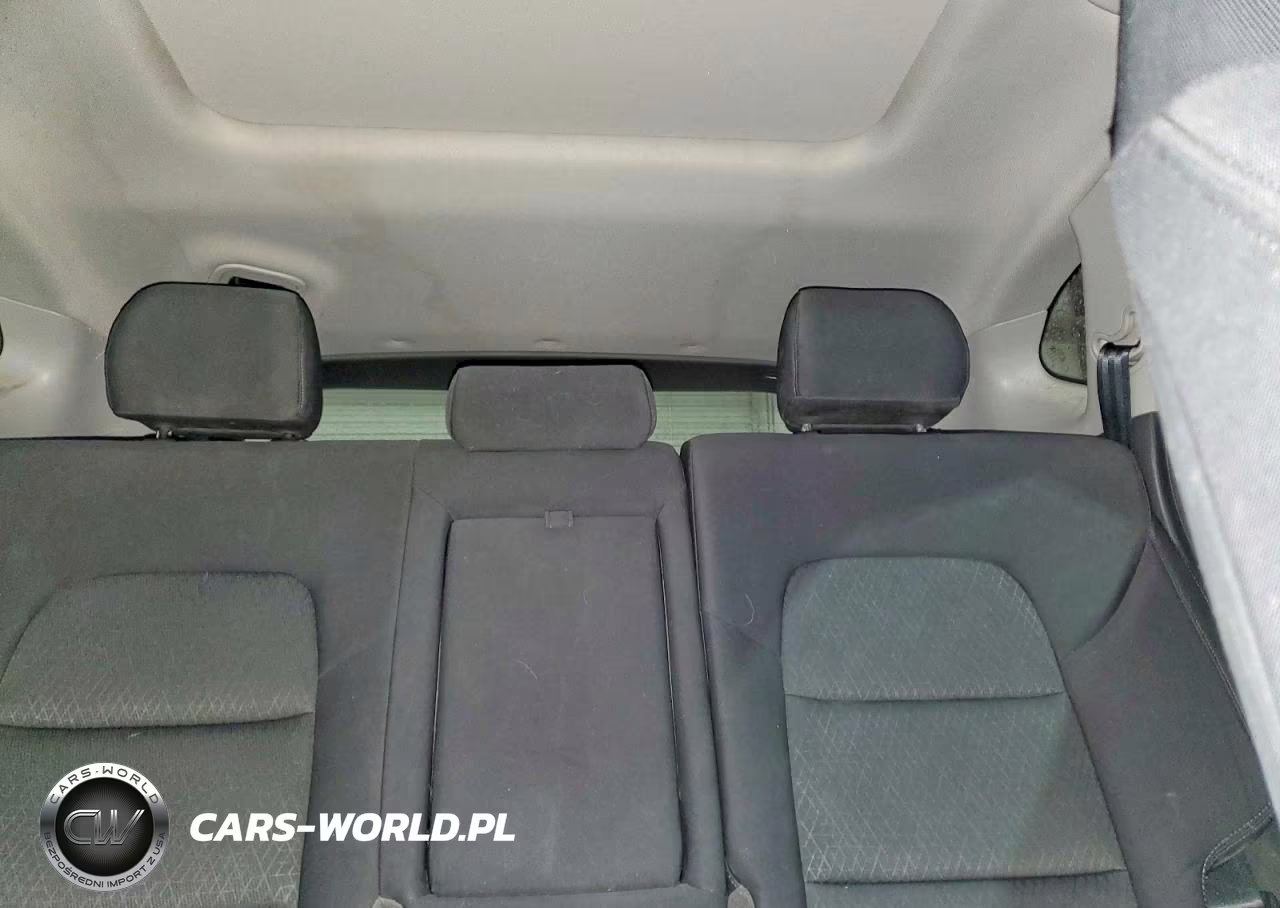 2018 Hyundai Tucson Value VIN:KM8J33A21JU696340 - 10
