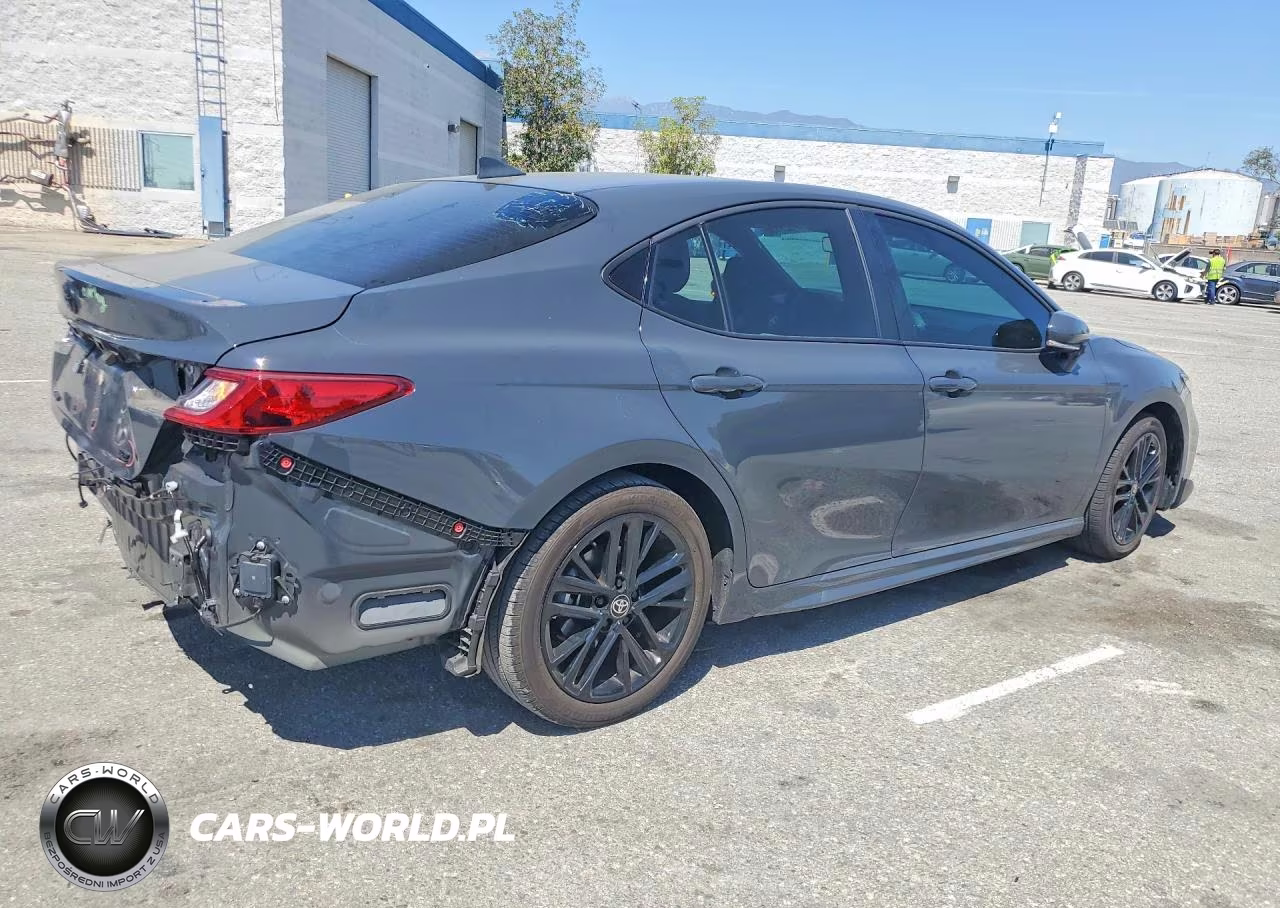 2025 Toyota Camry Se VIN:4T1DAACK1SU146545 - 3