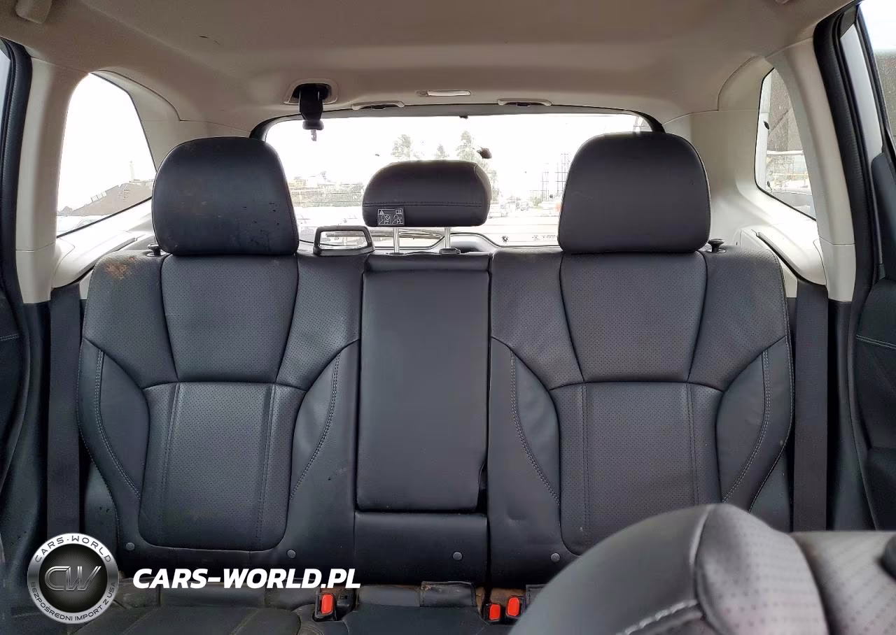 2022 Subaru Forester Limited VIN:JF2SKANC8NH473912 - 10