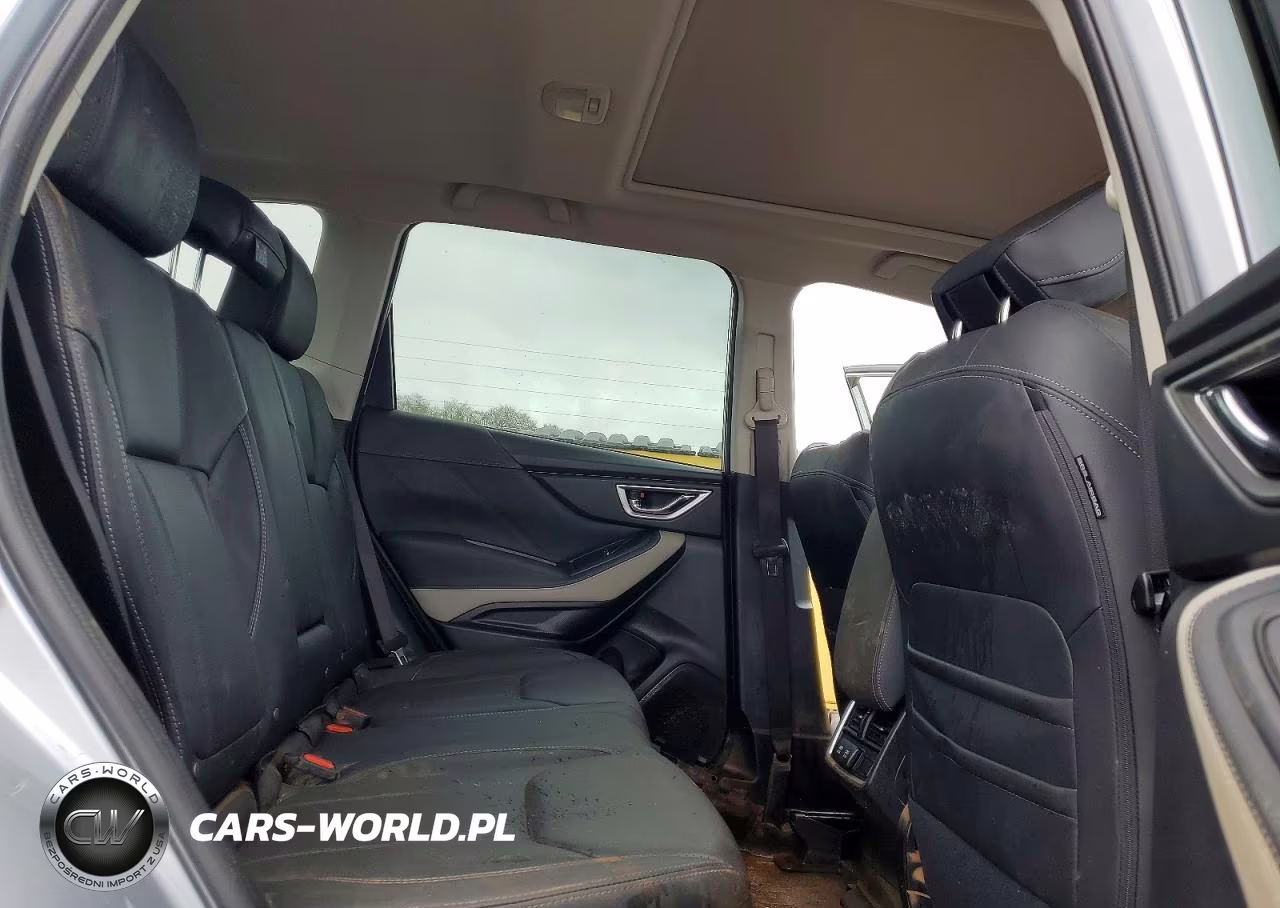 2022 Subaru Forester Limited VIN:JF2SKANC8NH473912 - 11