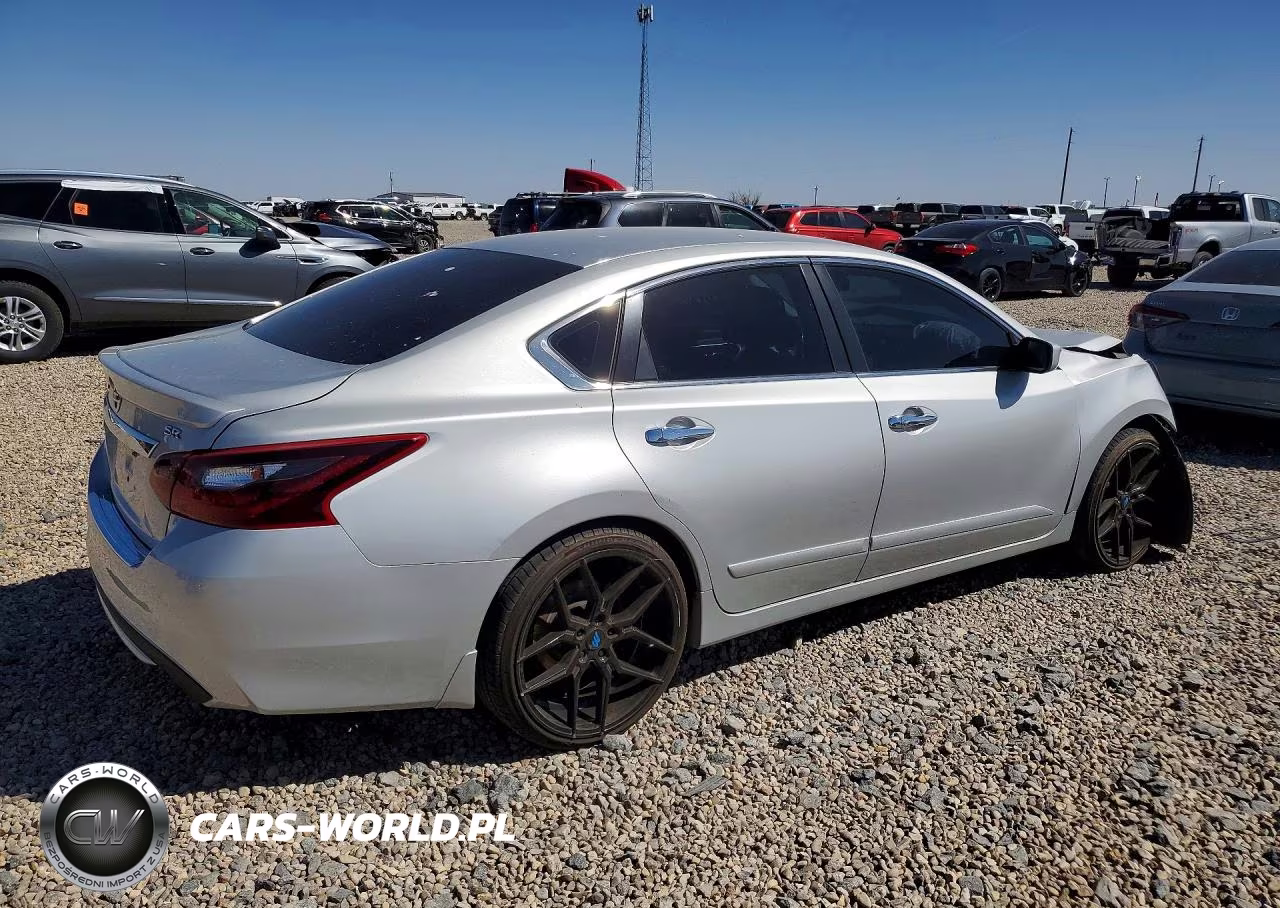 2017 Nissan Altima 2.5 Sr VIN:1N4AL3AP9HC273074 - 3