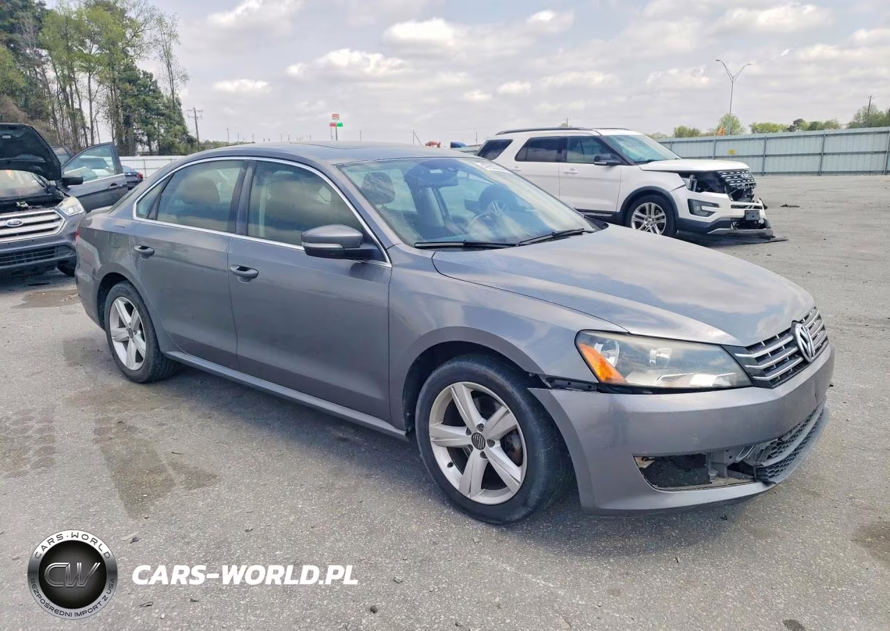 2013 Volkswagen Passat Se VIN:1VWBN7A37DC028973 - 4