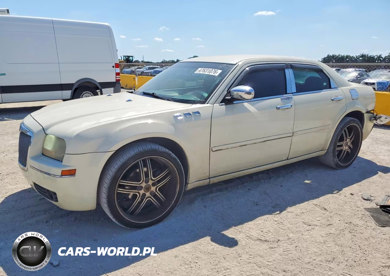 2005 Chrysler 300 Touring