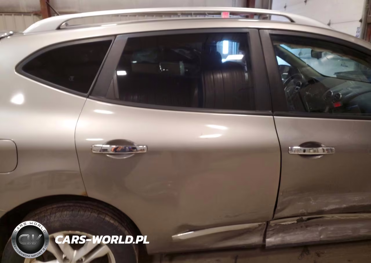 2013 Nissan Rogue S VIN:JN8AS5MV8DW601701 - 10