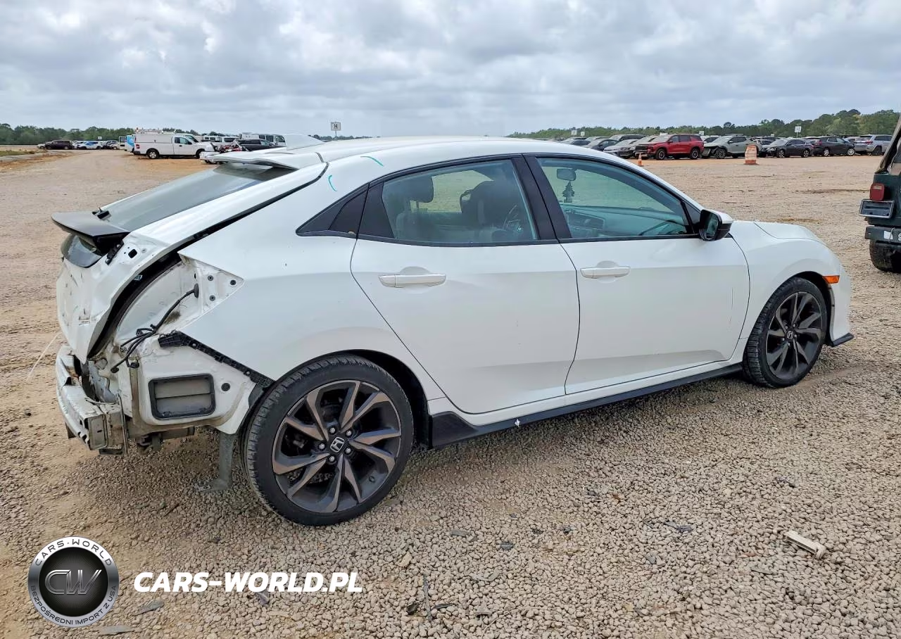 2018 Honda Civic Sport VIN:SHHFK7H45JU430449 - 3