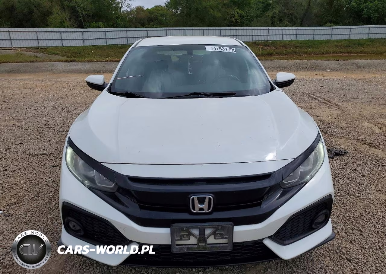 2018 Honda Civic Sport VIN:SHHFK7H45JU430449 - 5