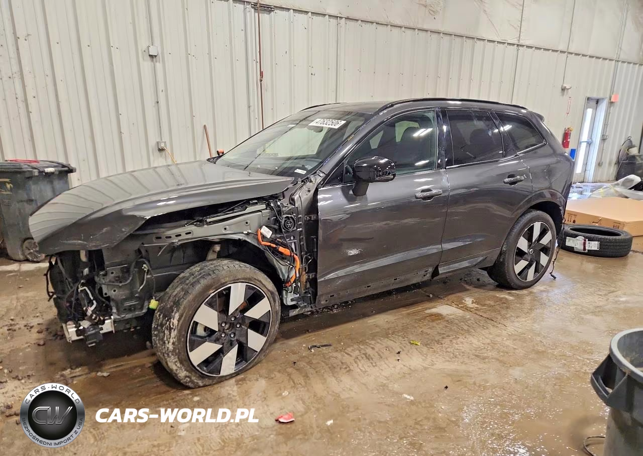2024 Volvo Xc60 Ultimate – zdjęcie 1 z 14