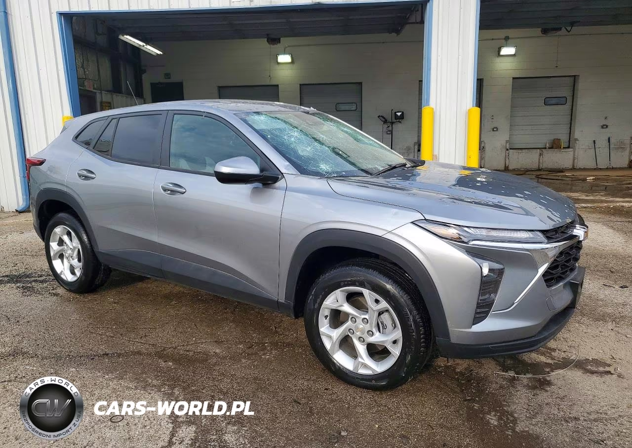 2026 Chevrolet Trax Ls VIN:KL77LFEP2TC025514 - 4