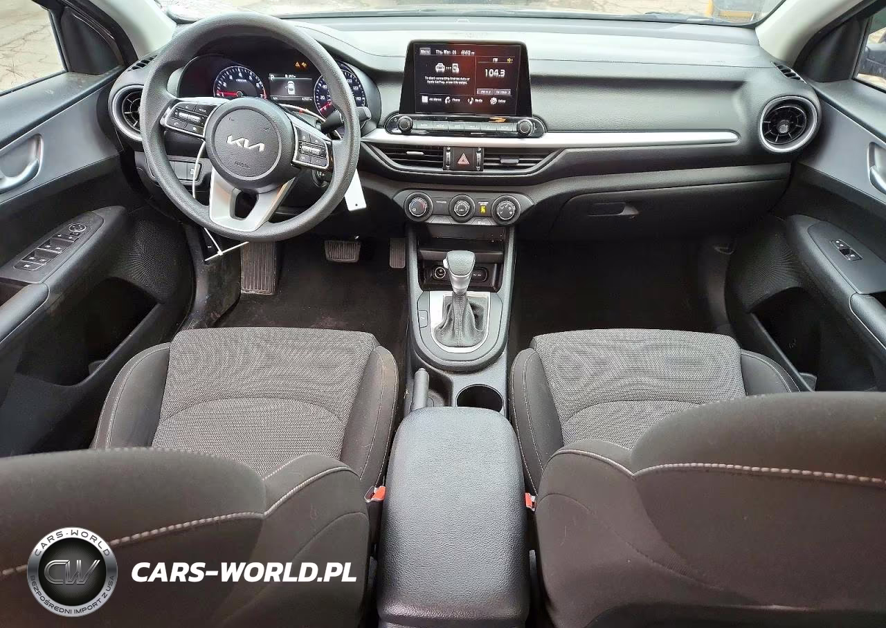 2023 Kia Forte Lxs VIN:3KPF24AD7PE611013 - 8