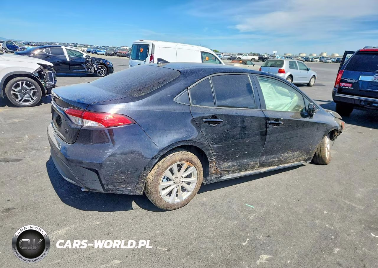 2026 Toyota Corolla Le VIN:JTDB4MEE8T3033047 - 3