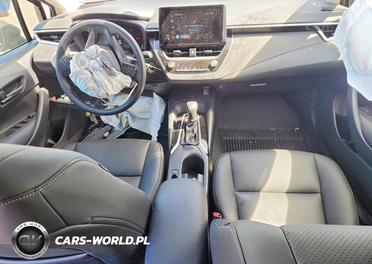 2026 Toyota Corolla Le VIN:JTDB4MEE8T3033047 - 8