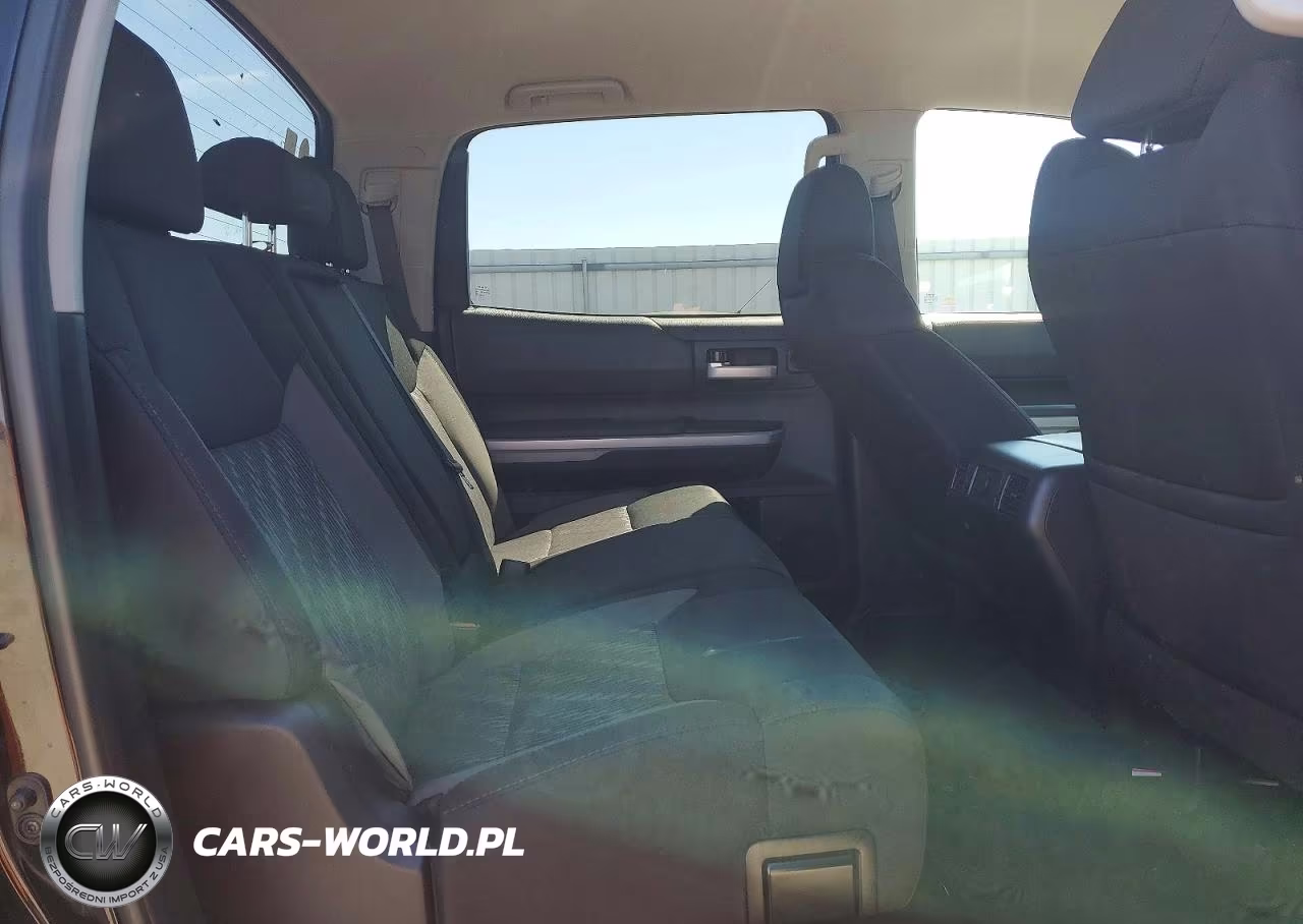 2018 Toyota Tundra Sr5 VIN:5TFDY5F11JX679874 - 10
