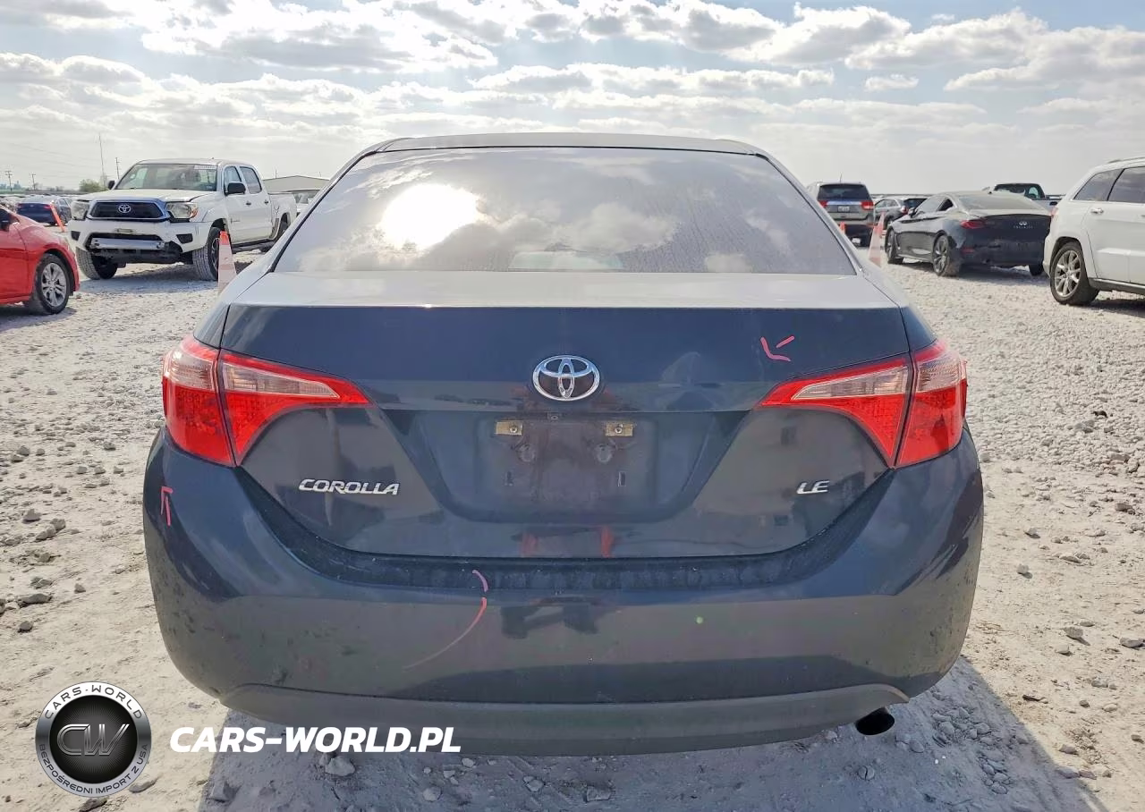 2017 Toyota Corolla Le VIN:5YFBURHE4HP665826 - 6